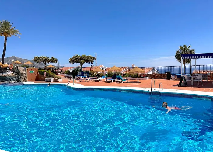 Naranjos 25a Private Pool Capistrano Village * Nerja